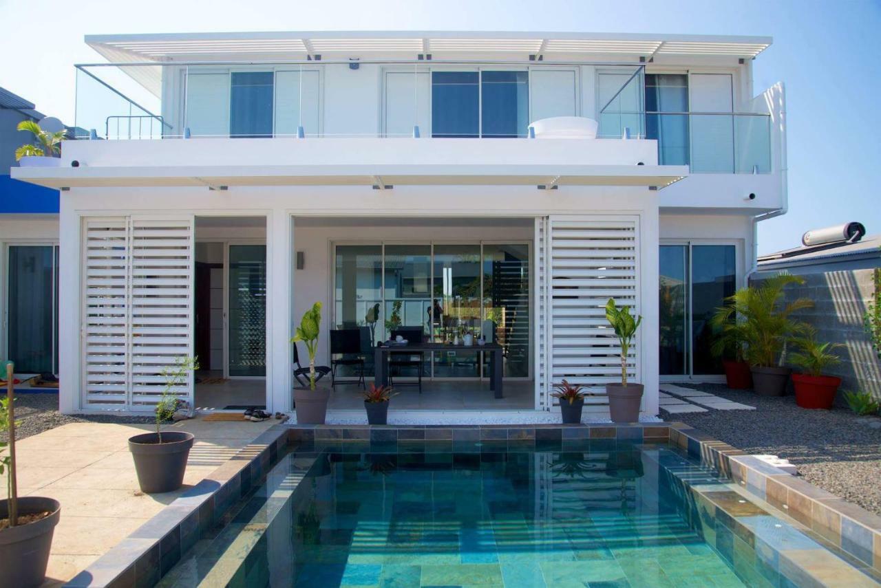 Maison TONGA piscine jaccuzi Saint Pierre Esterno foto