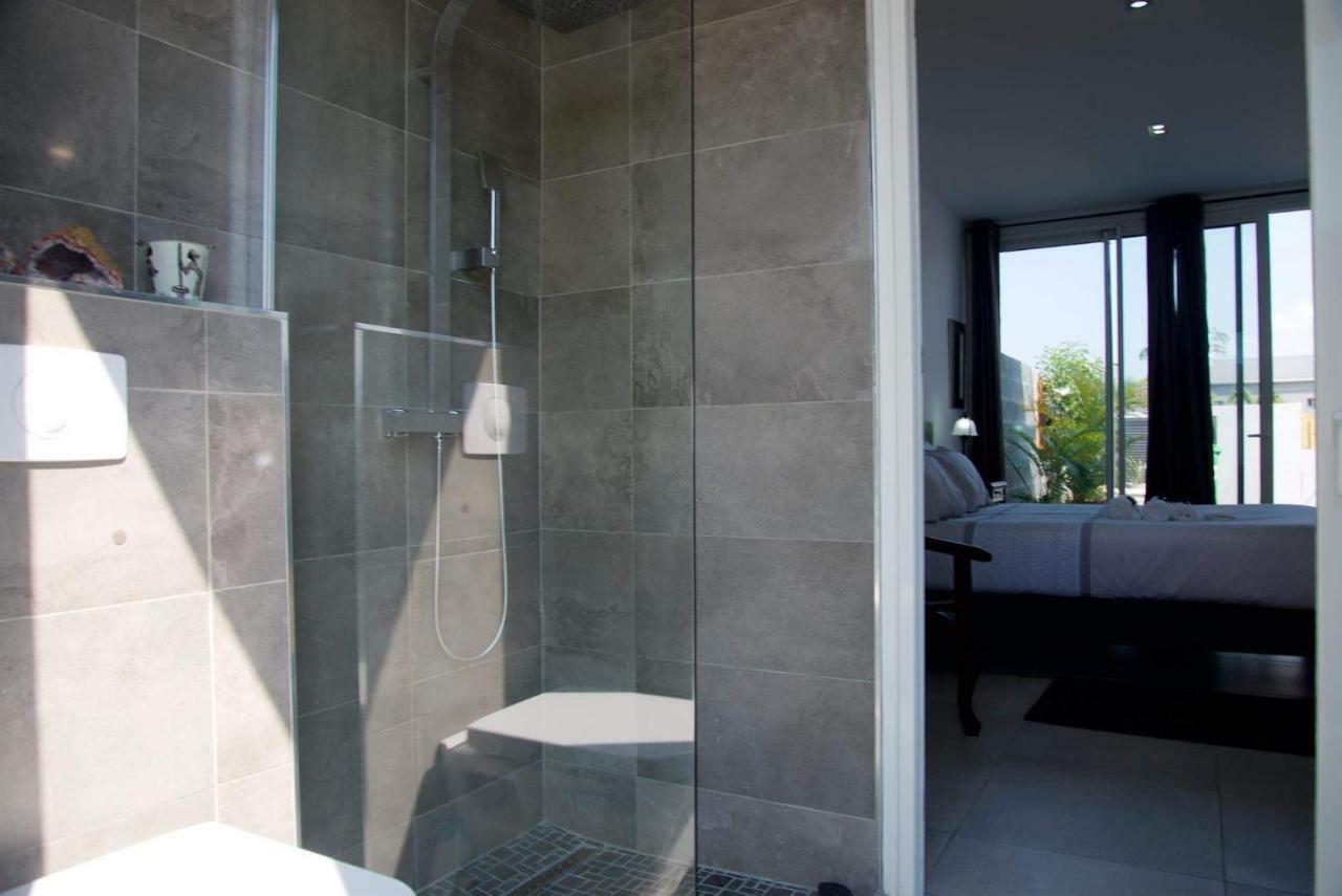 Maison TONGA piscine jaccuzi Saint Pierre Esterno foto
